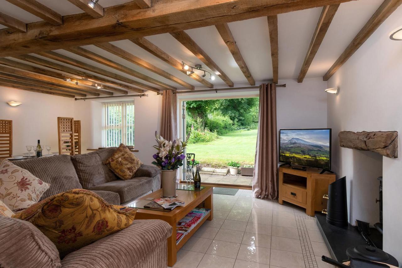 Finest Retreats - The Cottage - Luxury 1 Bed Cottage Rhydymwyn Exterior foto